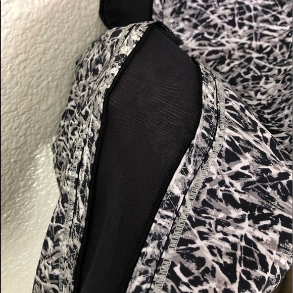 Lululemon Jogger Style Pants - Picture 5 of 7